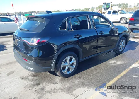 2023 Honda Hr-V 2Wd Lx from USA, damaged, VIN 3CZRZ1H35PM709834